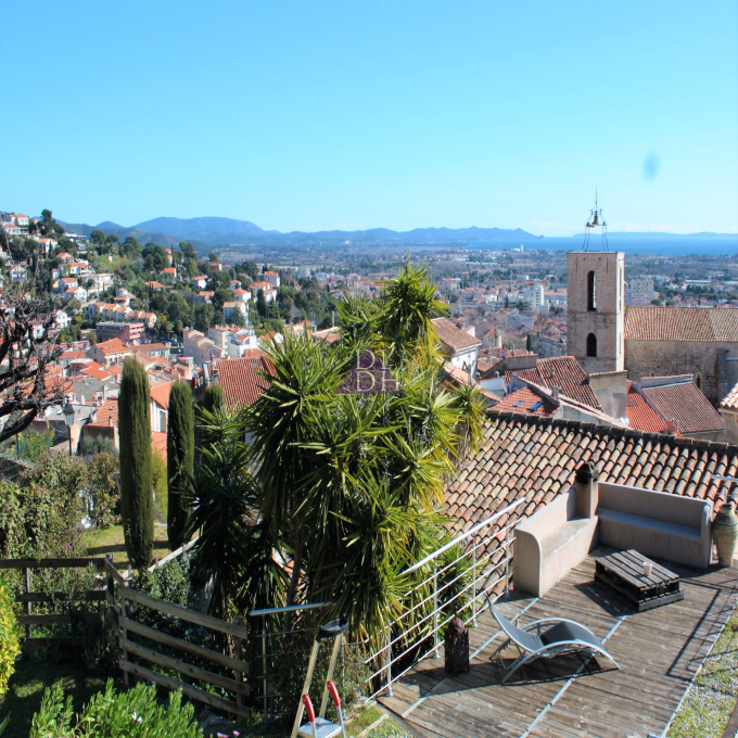 Offres de vente Maison Hyères (83400)