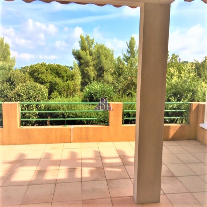 Offres de location Appartement Hyères (83400)